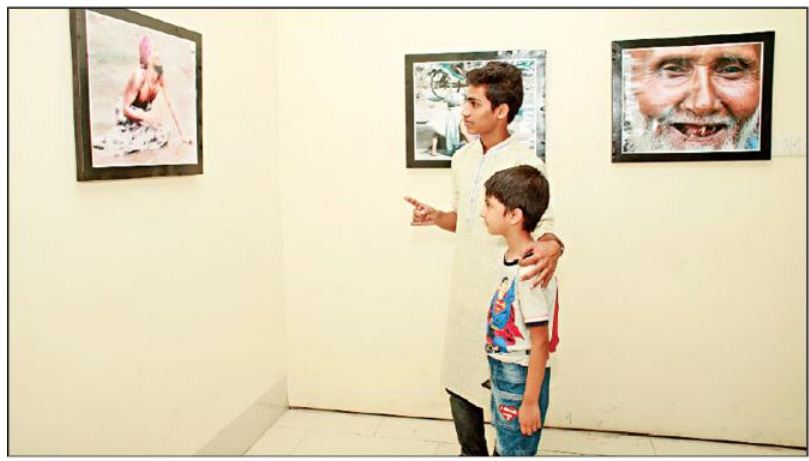 প্রবীণদের সুখ-দুঃখ নিয়ে আলোকচিত্র প্রদর্শনী