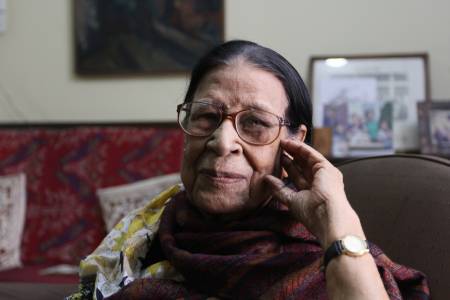 দেশের প্রথম নারী আলোকচিত্রী সাইদা খানম মারা গেছেন